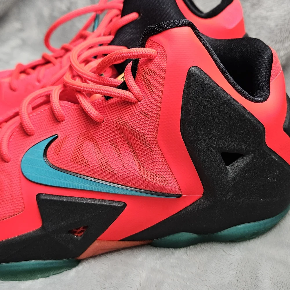 Nike LeBron 11 “Miami Nights” Crimson/Teal Youth 7Y / Women’s 8 (621712-601)